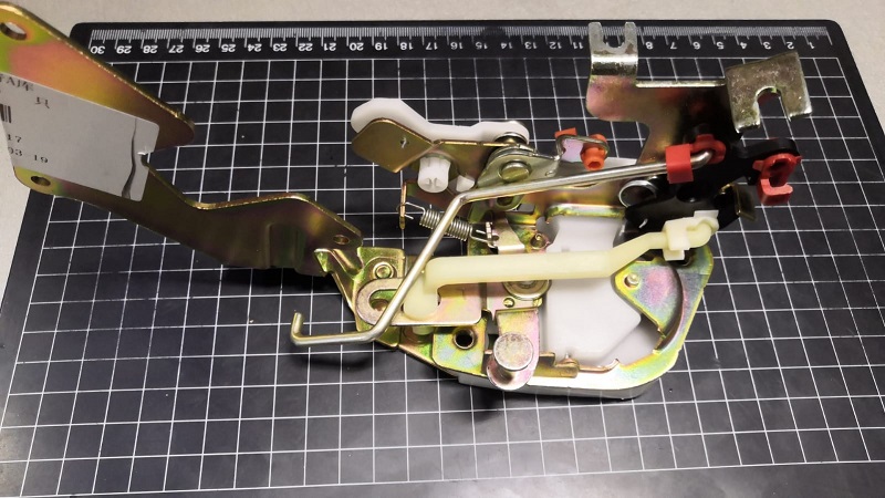 Замок двери передней левой FAW V5 "FAW" 