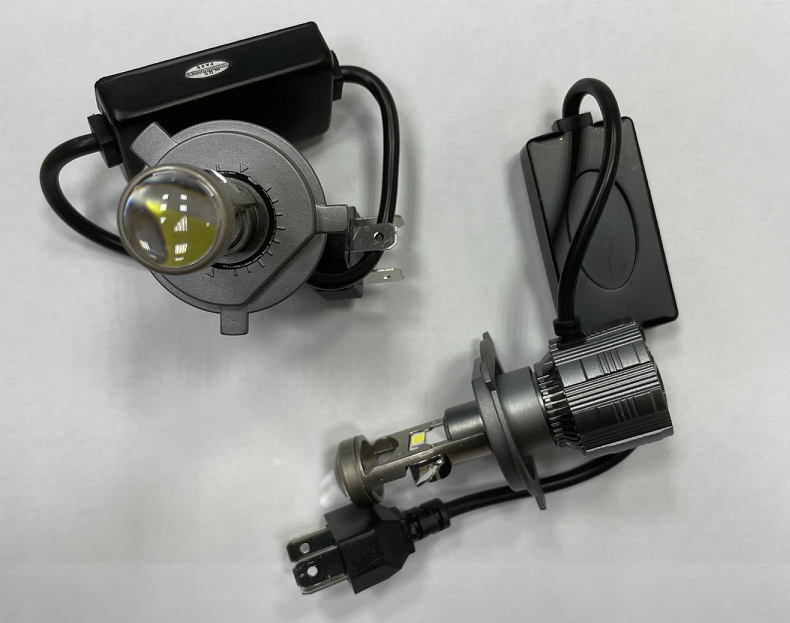 Комплект светодиодных ламп H4, с линзой, 12-24V, 45W, 5700K, 3800 Lm